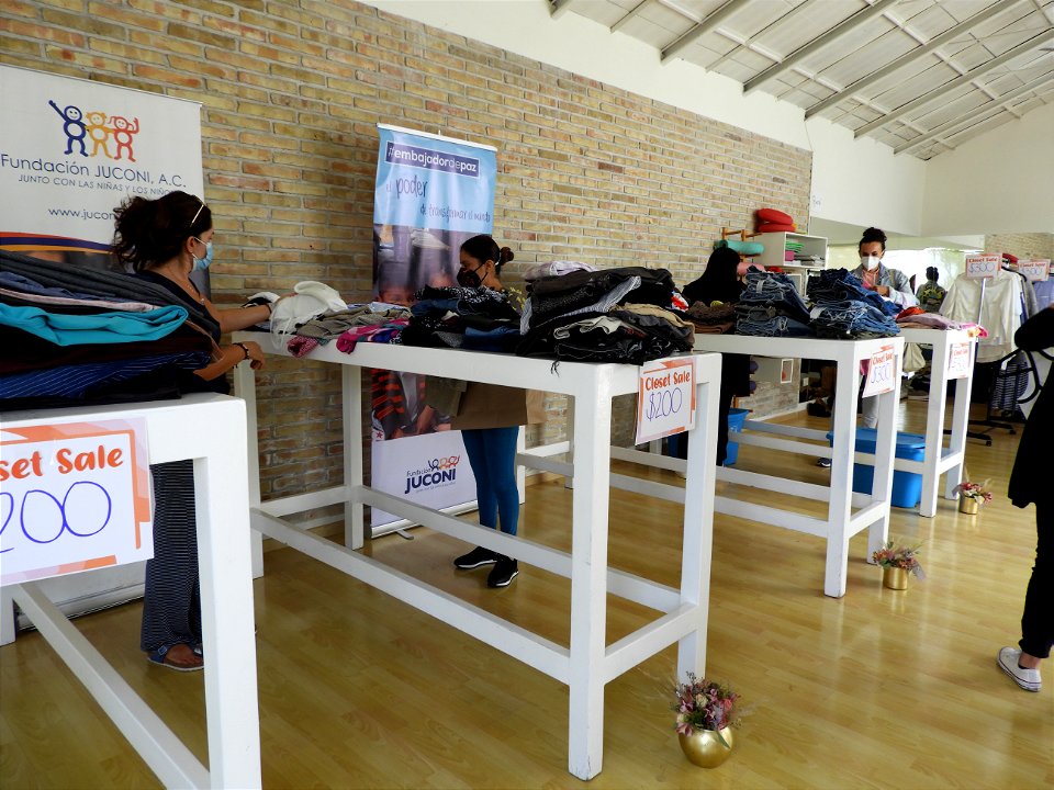 Closet sale La Paz, Puebla Sonsoles Procuración de fondos julio 2021