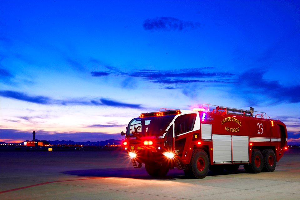 Osh Kosh Crash Truck (USAF) photo