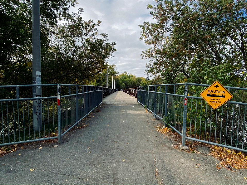 Dike Trail Bridge, Brantford, Canada