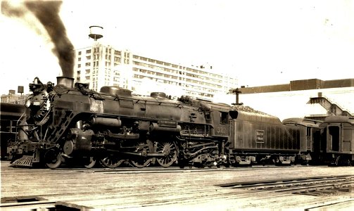 B&M P-4a 4-6-2 3717 North Station MA