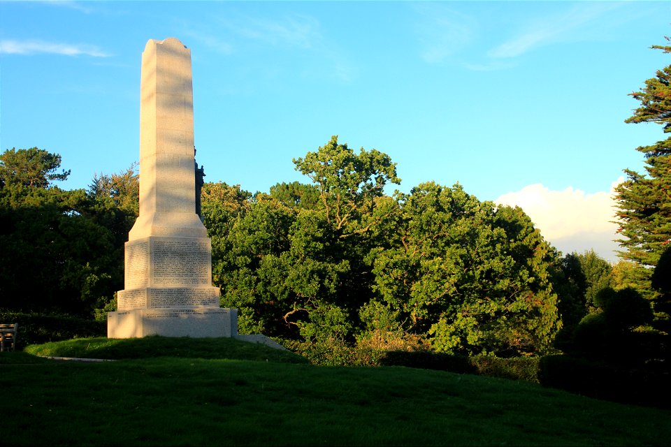 Cenotaph in Evening