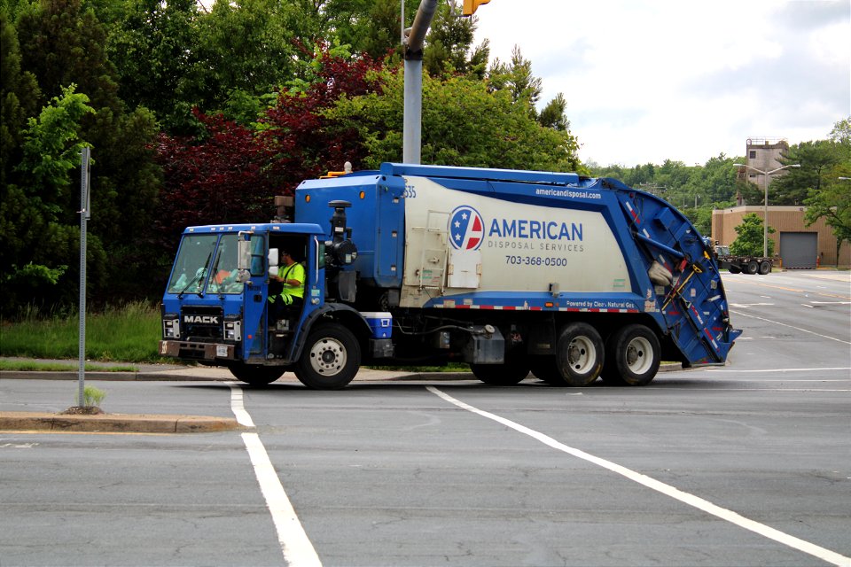American Disposal truck 535