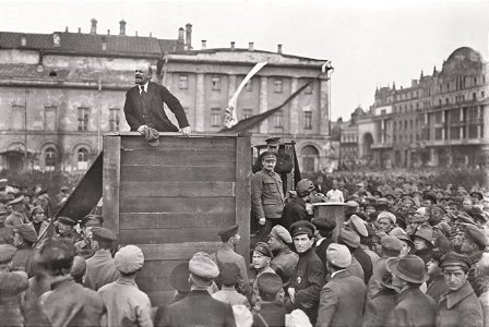 Lenin speech in 1920
