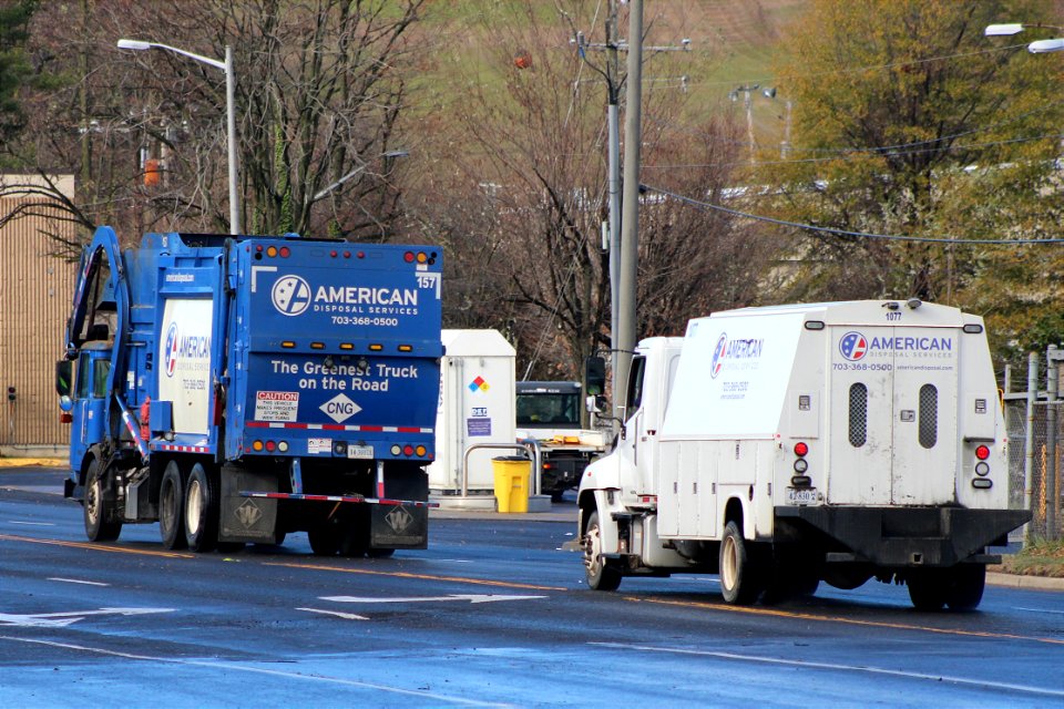American Disposal Truck 157 & 1077