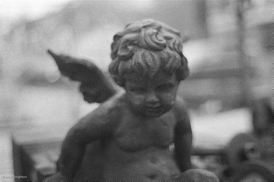 Ariel Borghero - 35mm -5.jpg