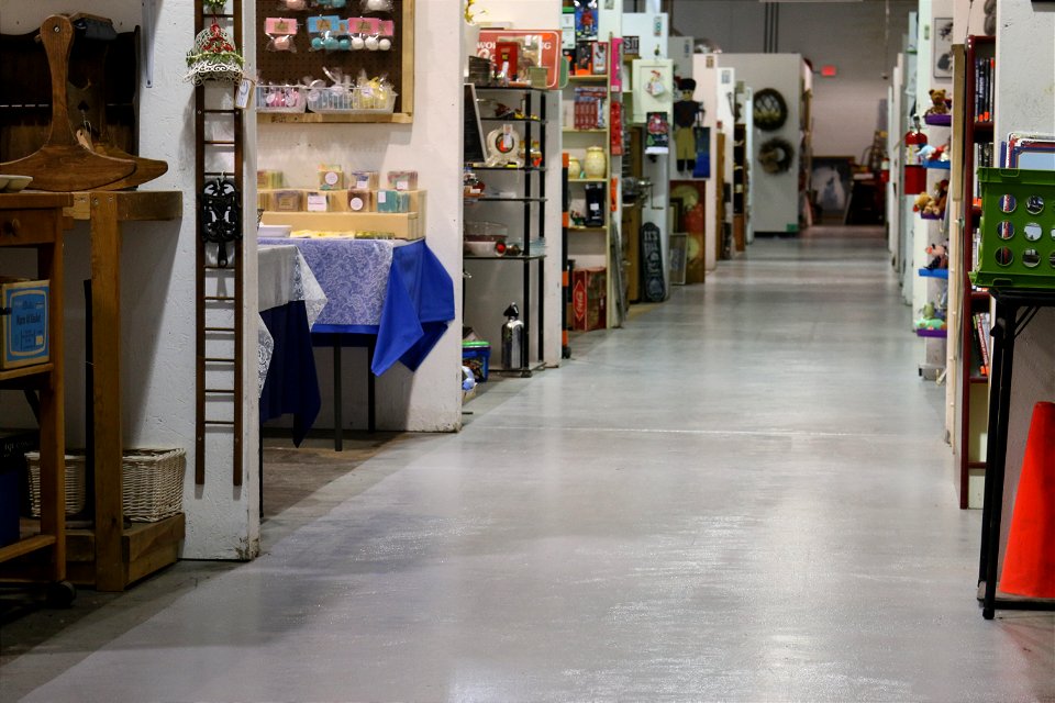 Peddlers Mall
