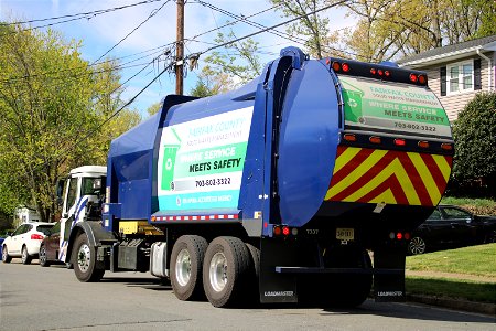 Fairfax County Truck 7337 | Mack LR Loadmaster Eclipse