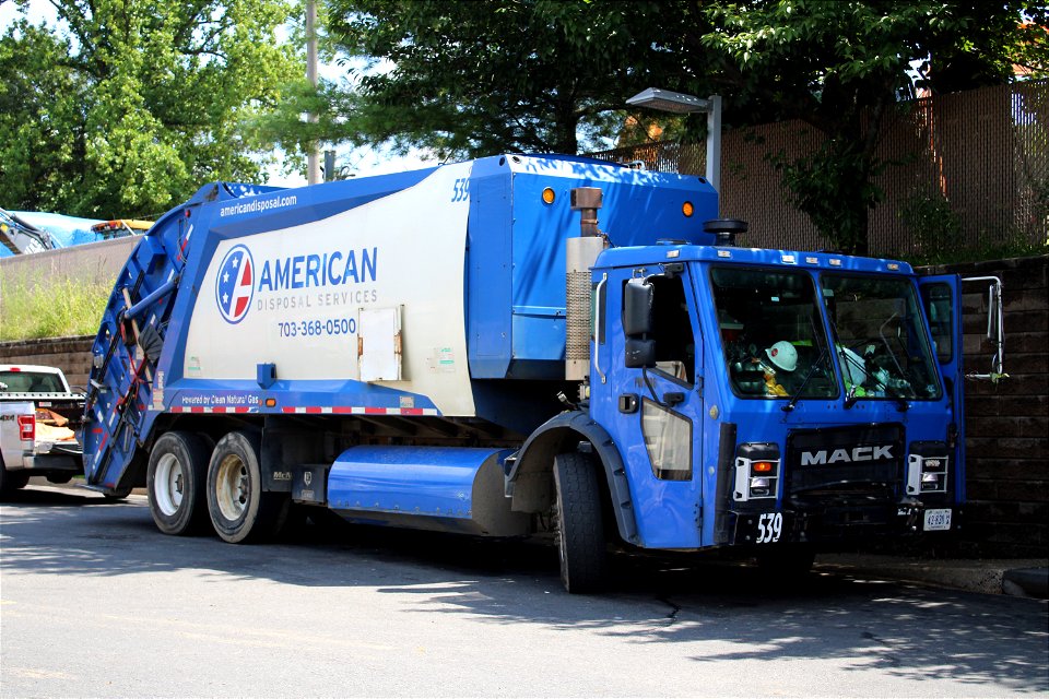 American Disposal truck 539 on break