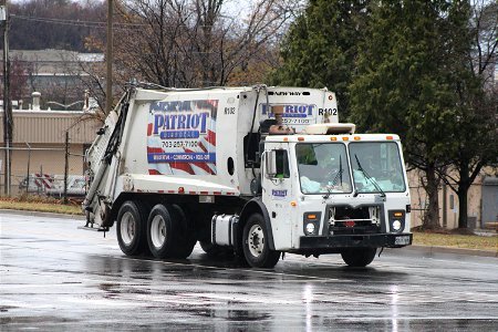 Patriot Disposal Truck R-102 | Mack LEU New Way Cobra