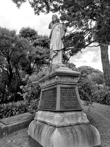 Bolton Street Memorial Park