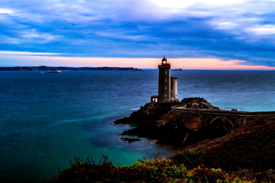 Lighthouse start to work