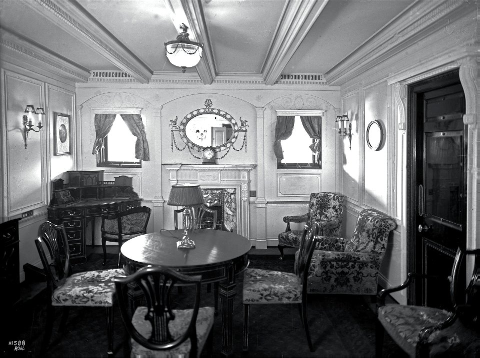 Olympic B-51 Sitting Room