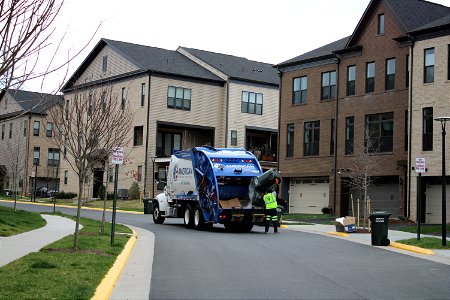 Truck 554 doing townhouse recycling photo
