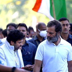 Suresh Gupta discussed issues of Indian Film Industry  with Rahul Gandhi during Bharat Jodo Yatra