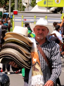 Vendedor de sombreros photo
