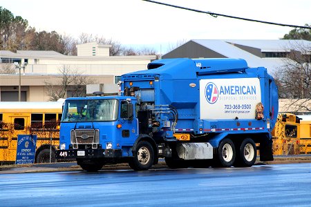 American Disposal Truck 449 photo