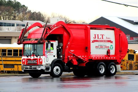 JLT Trucking 513 | Mack MRU Labrie Super Duty photo