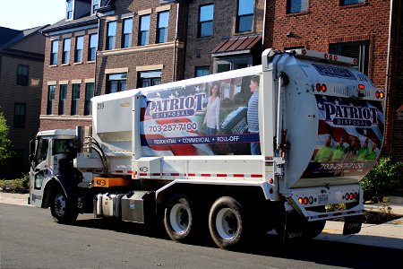 Patriot Disposal truck 219 photo