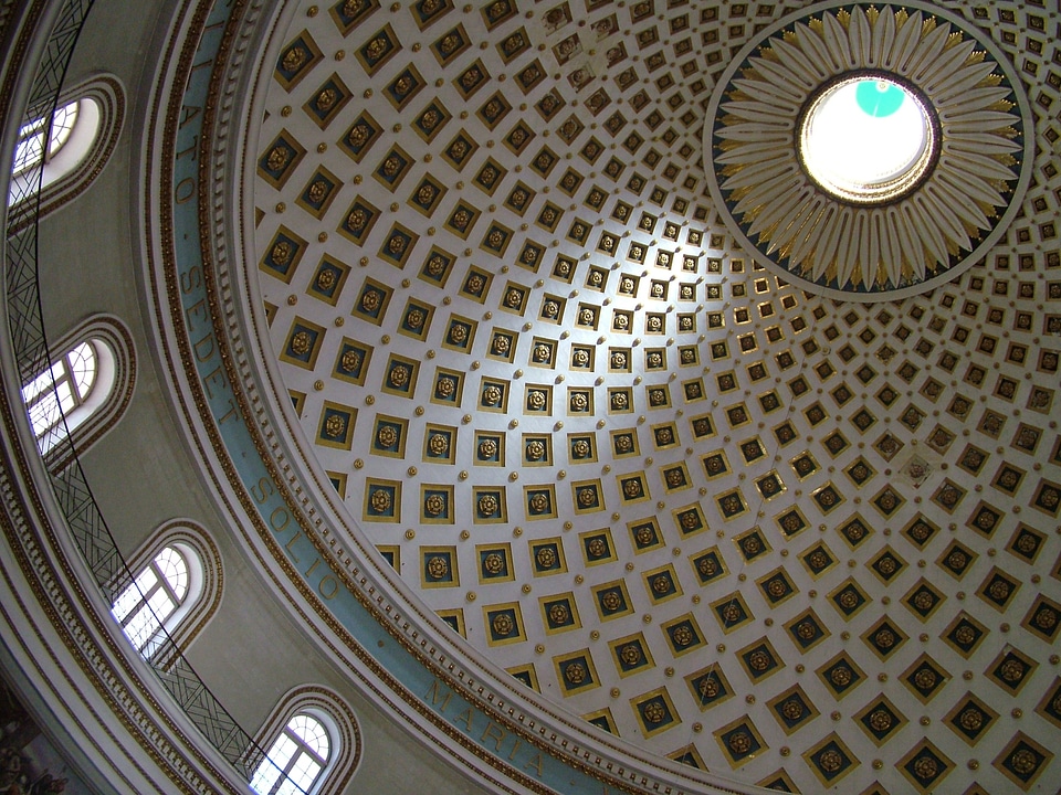 Mosta church dome