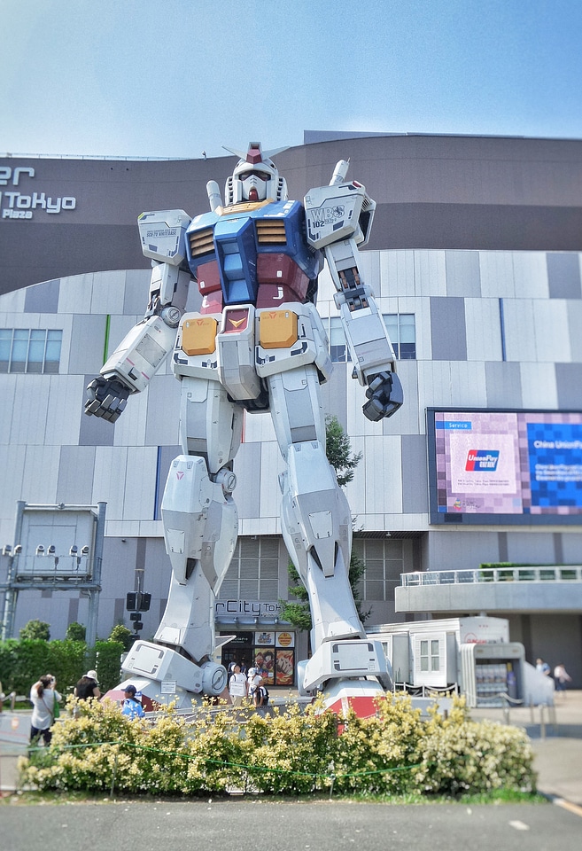 Statue of Gundam at DivercCity Tokyo Plaza in Tokyo
