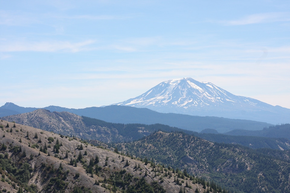 A beautiful View of Mount Saint Helens