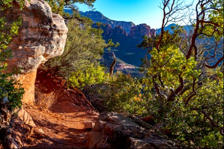 Mitten Ridge (Cow Pies and Hangover Trails)