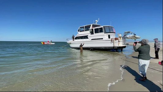 Vivens Aqua departs Cape Hatteras National Seashore 02-09-2022