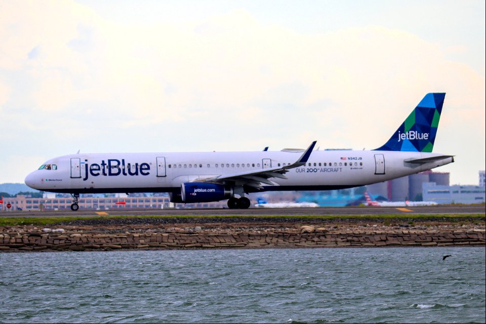 JetBlue A321-200 soon departing BOS