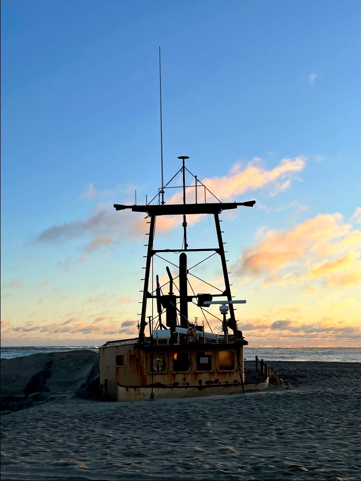 Ocean Pursuit removal progress on day two of project