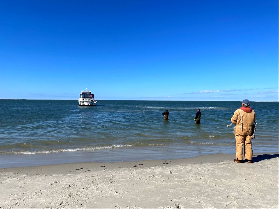 Watching the Vivens Aqua leave Cape Hatteras National Seashore 02-09-2022
