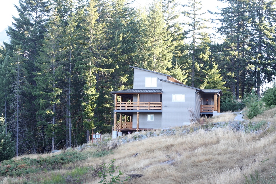 Mount Rainier cabin