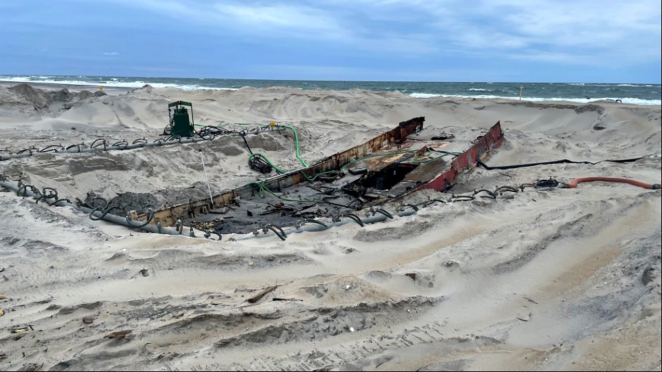 Ocean Pursuit removal progress 11-04-2021