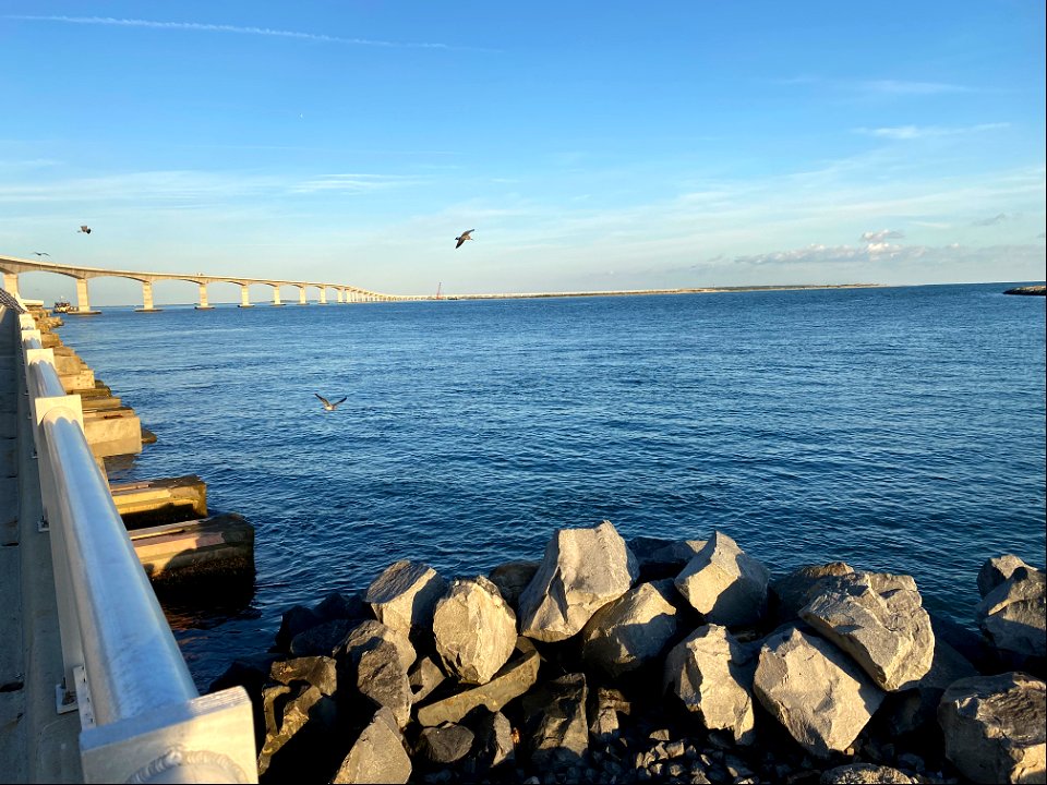 Bonner Bridge Pier looking over the side 10-01-2021