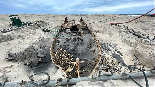 Ocean Pursuit removal progress 11-04-2021