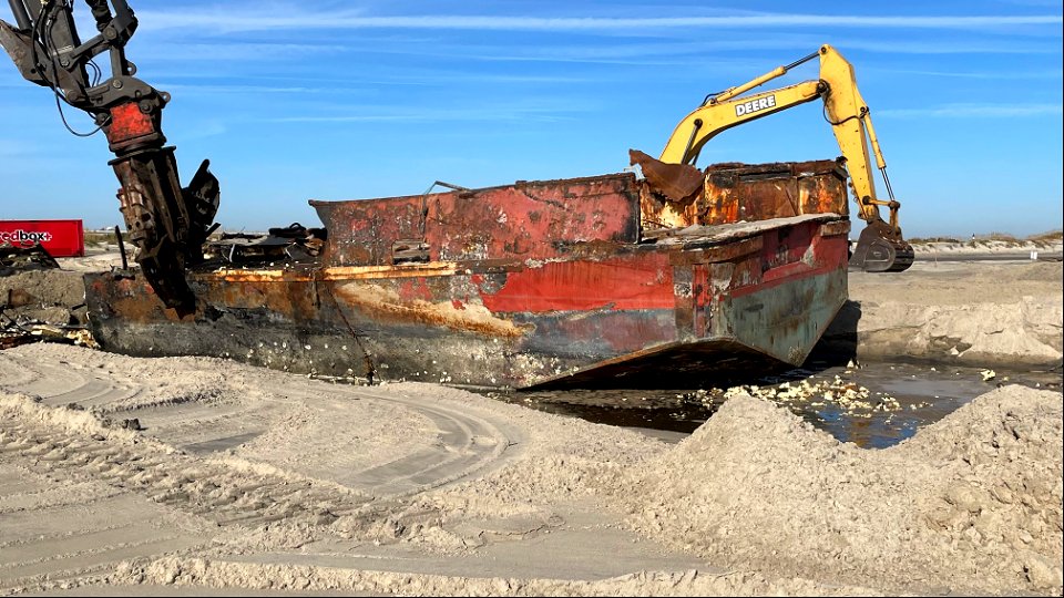 Ocean Pursuit removal progress 11-10-2021