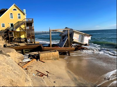 Collapsed house in Rodanthe looking north 02-09-2022 photo