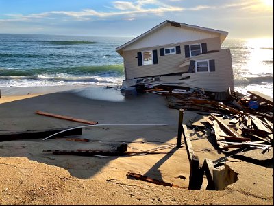 Collapsed house in Rodanthe 02-09-2022 photo