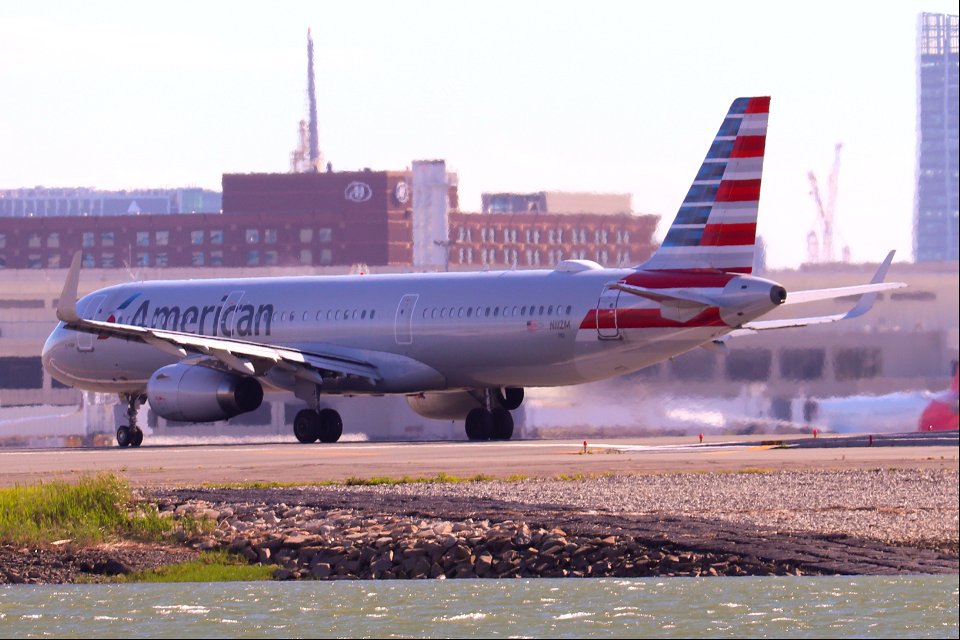American Airlines A321-200 departing BOS