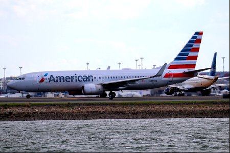 American Airlines 737-800 at BOS photo
