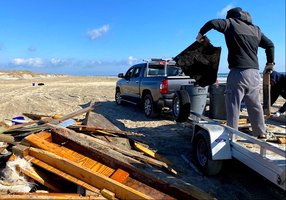 Beach Cleanup 02-14-2022 photo