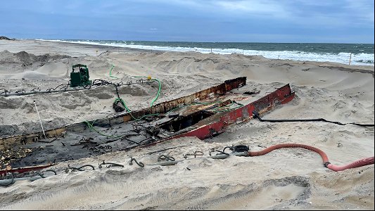 Ocean Pursuit removal progress 11-04-2021