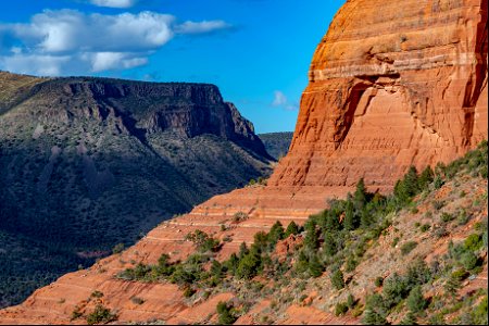 Mitten Ridge (Cow Pies and Hangover Trails)