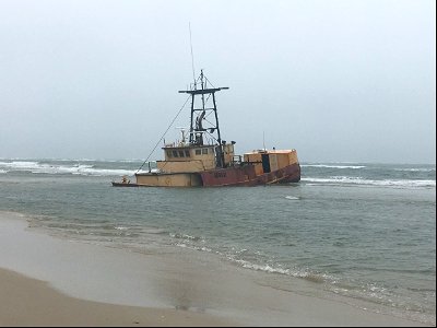 Ocean Pursuit grounded vessel 03-25-2020 photo