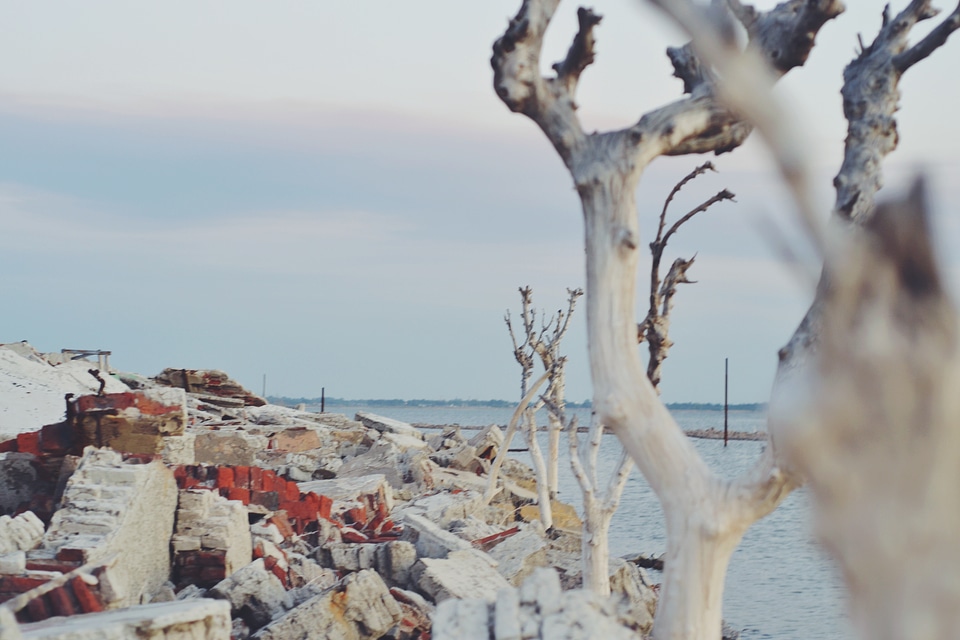 Destroyed building and pile of debris