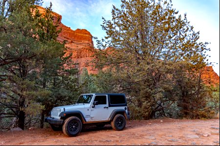 Mitten Ridge (Cow Pies and Hangover Trails)