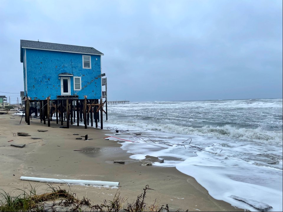 Debris from collapsed house at 24235 Ocean Dr, Rodanthe 05-10-2022 (1)
