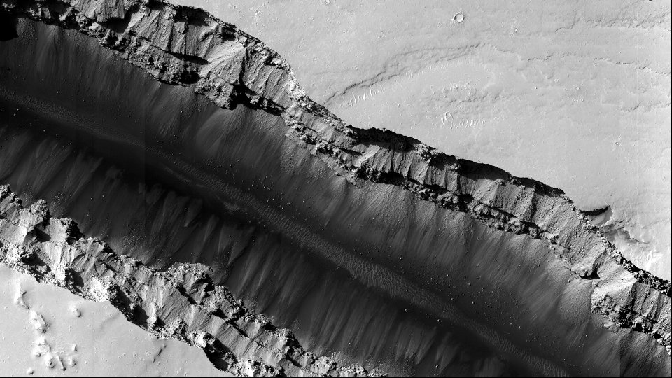Cerberus Fossae Slopes