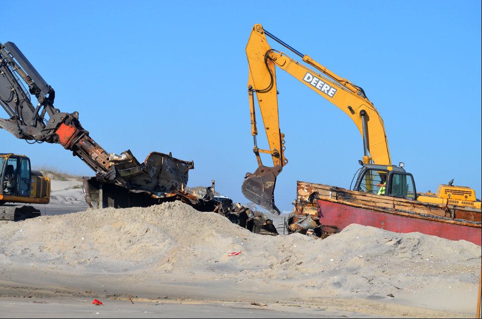 Ocean Pursuit removal progress 11-09-2021