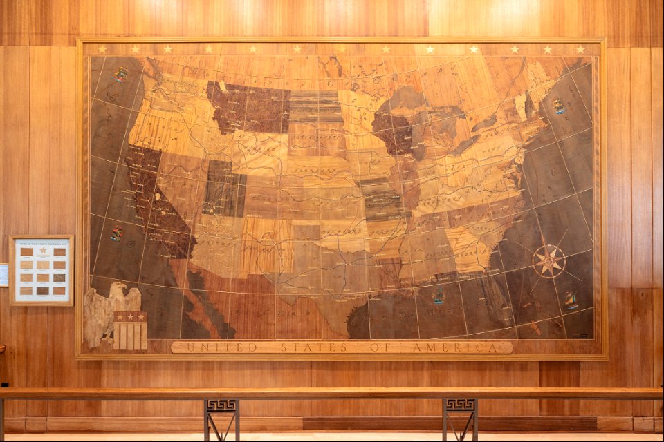 Mammoth Hot Springs Hotel reopening ceremony: restored Reamer Map