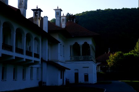 Sambata_monastery_mo2018_0826_083831